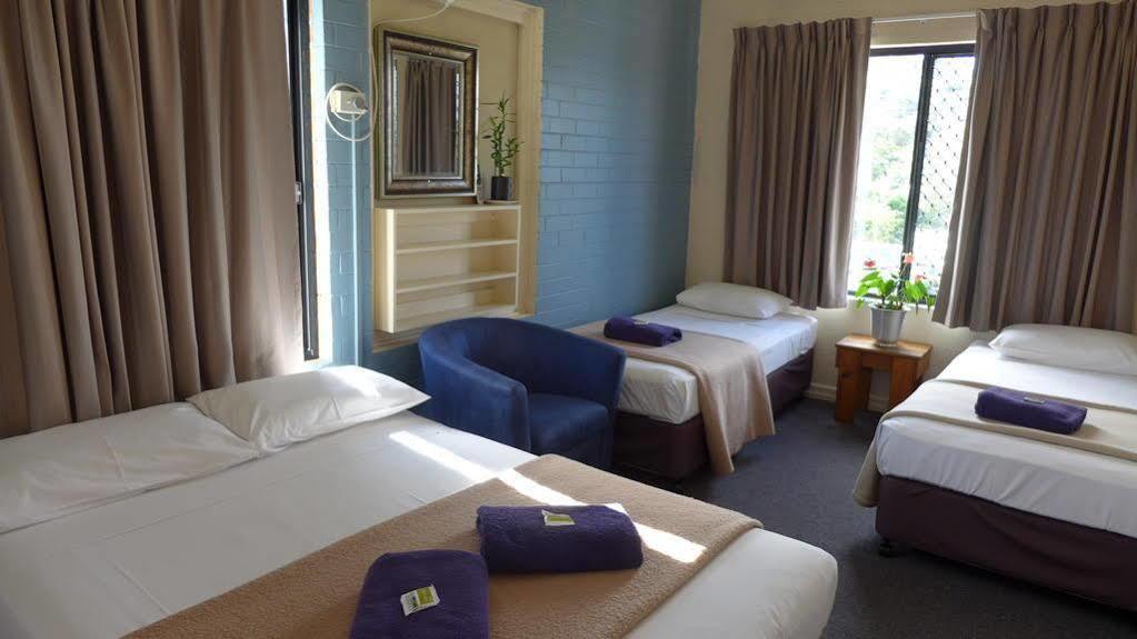 Guest house Kingsford Riverside 3*